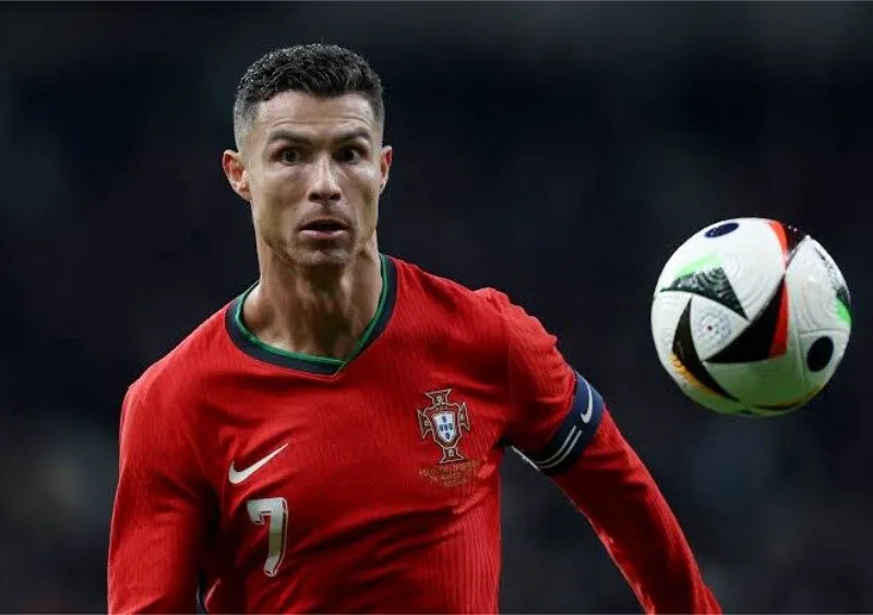 Cột mốc 1.000 bàn là mục tiêu của CR7